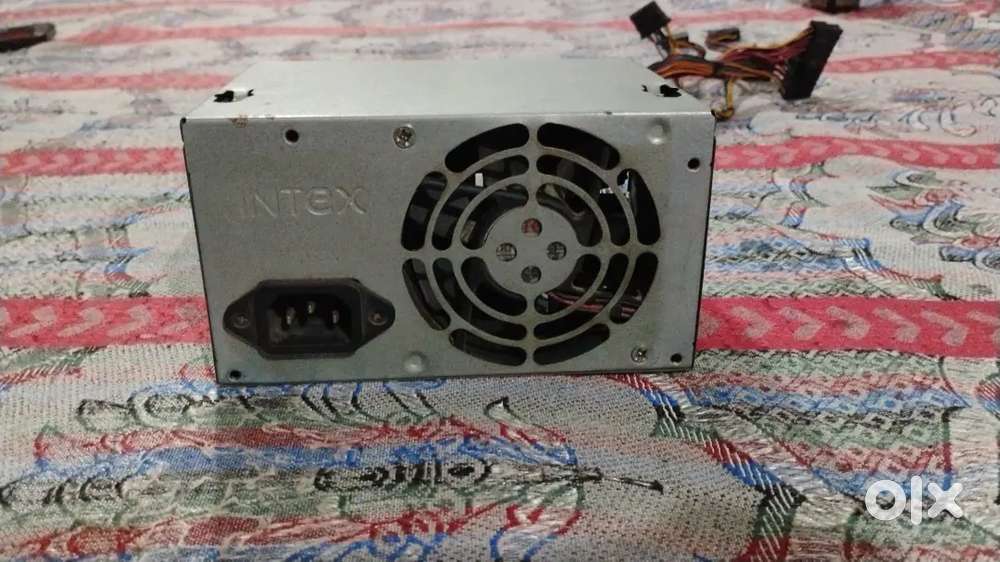 Power supplier, moniter, dvd drive, 4gb ram, keyboard
