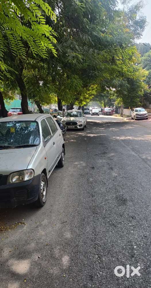 Showroom for rent in Vishal khand , Gomti nagar at prime location