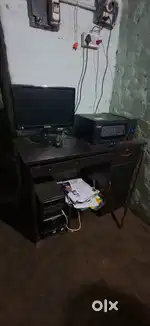 Computer with table
