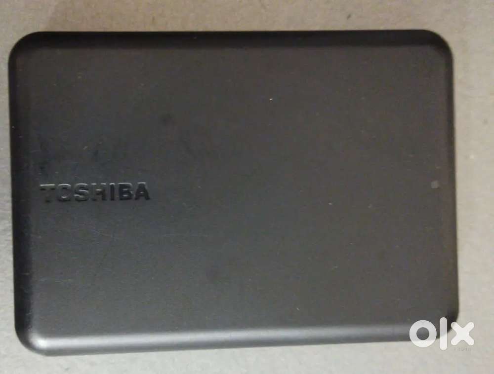 TOSHIBA 4TB HARD DISK WITH CABLE