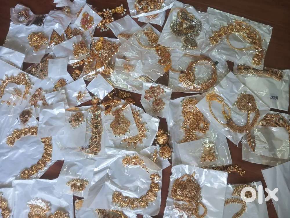 One gram Gold imitation jewellery urgent saleb