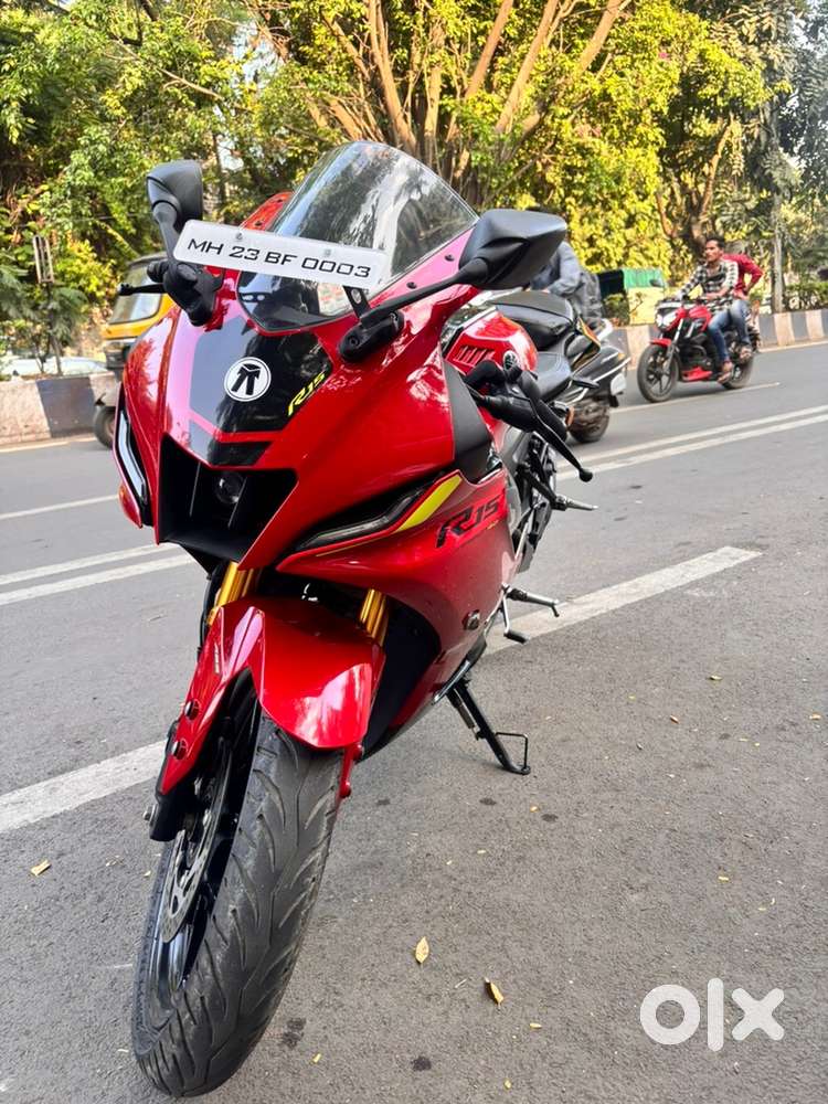 R15v4 (red colour) Well maintained in good condition with choice no