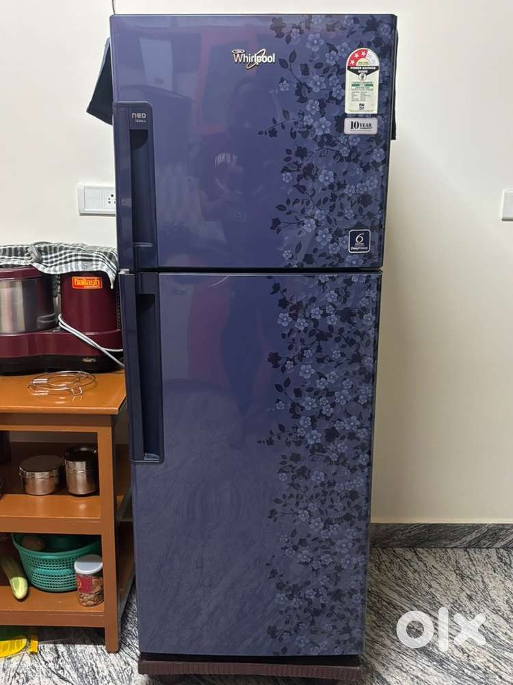 Whirlpool 243 ltr fridge