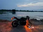 R15v4 black colour