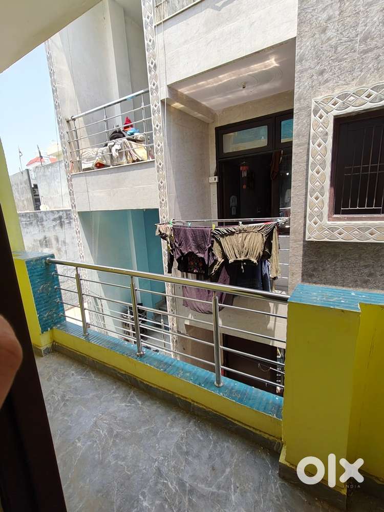 2bhk unfurnished flat for rent in New Ashok Nagar Near metro