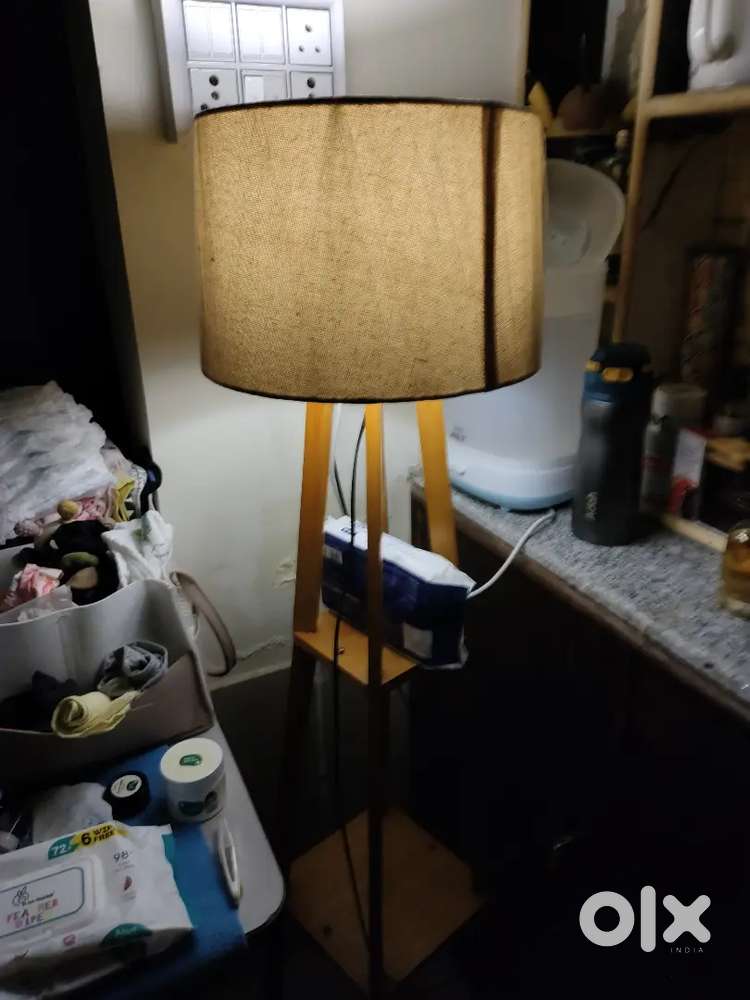 Illuminating Lamp
