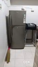 Double door refrigerator