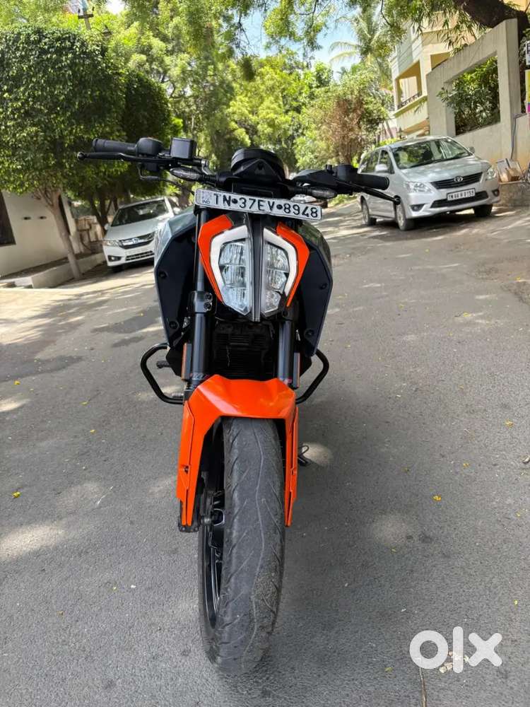 KTM DUKE 200