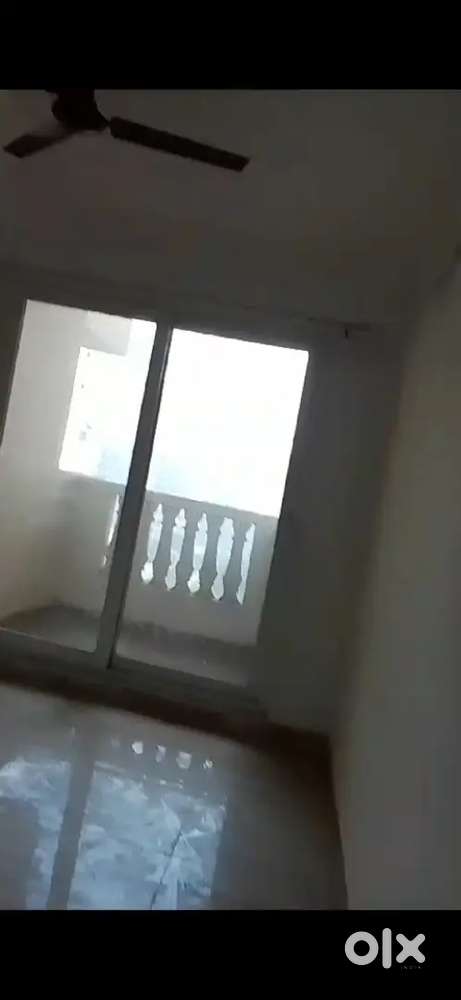 Brand new flat on lower floor available for sale