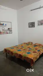 Need working Girl Room partner