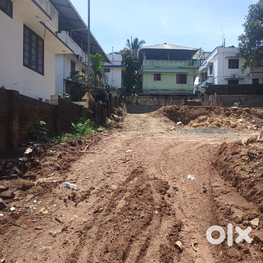 18 cents Karabhoomi for sale at Peroorkada