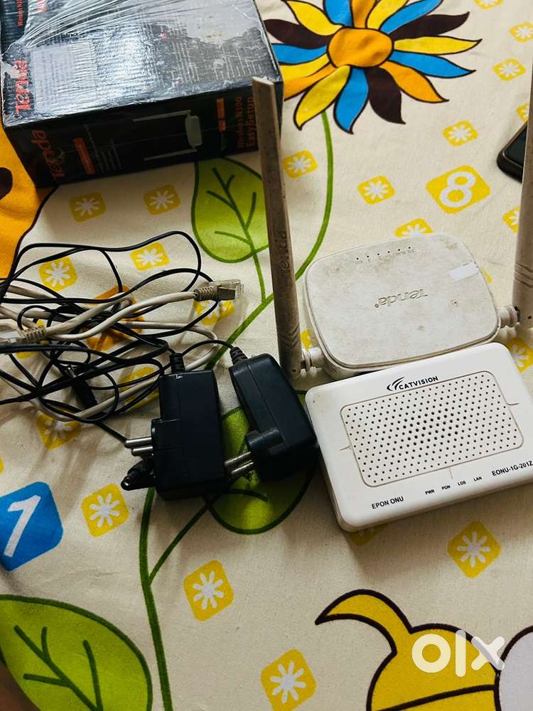 Tenda N300 wifi router