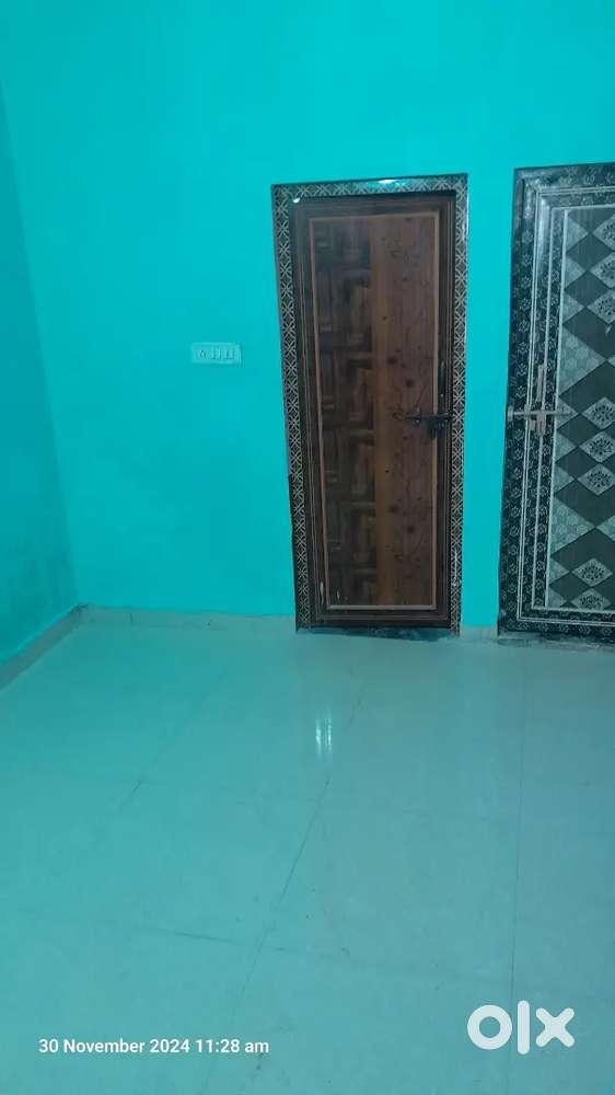 5saal purana h colam building h