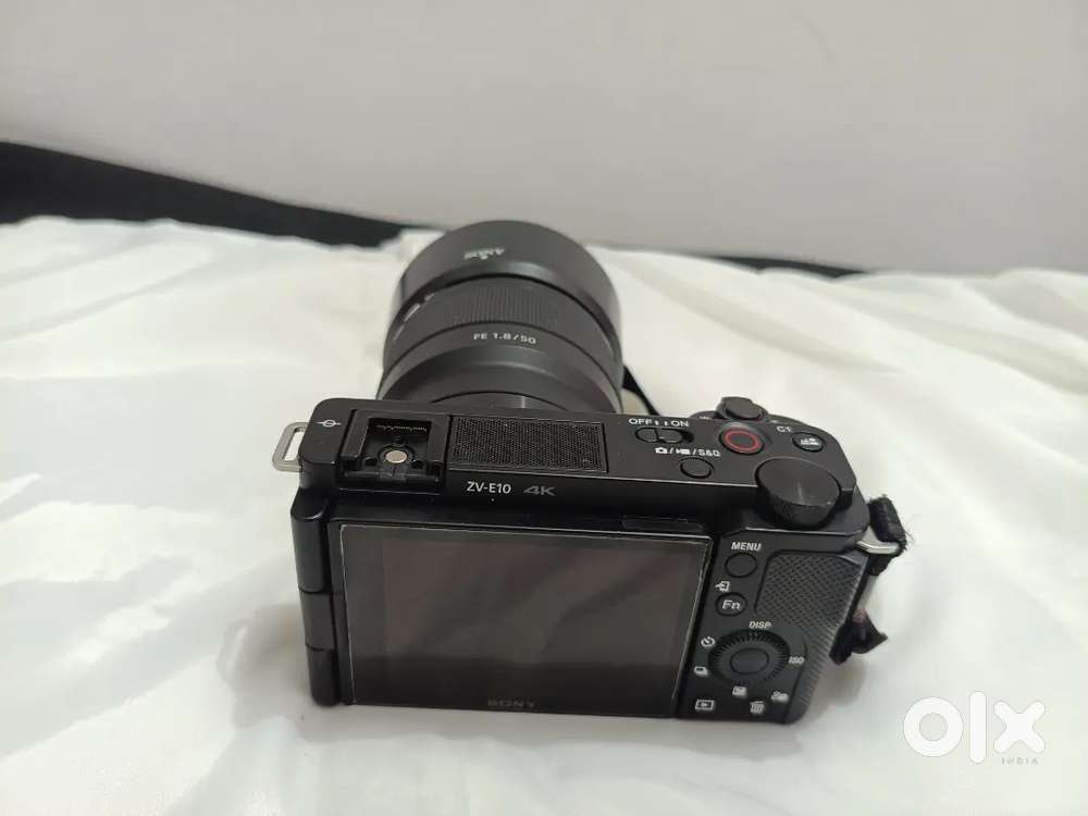 Sony zv e10 with 28-70mm lens