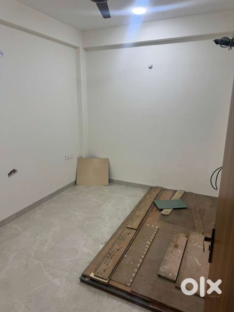 2BHK Flat Available for Rent near star square