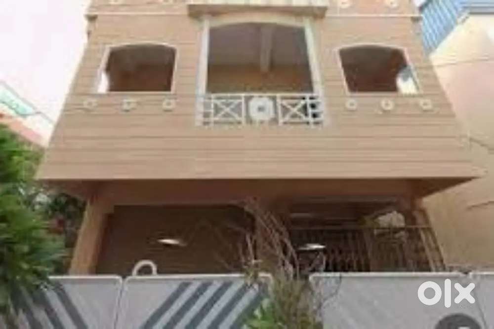 Looking for female flatemate