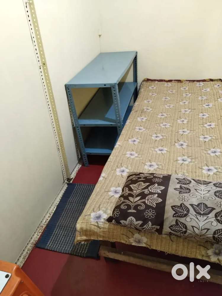 Single room for Boys