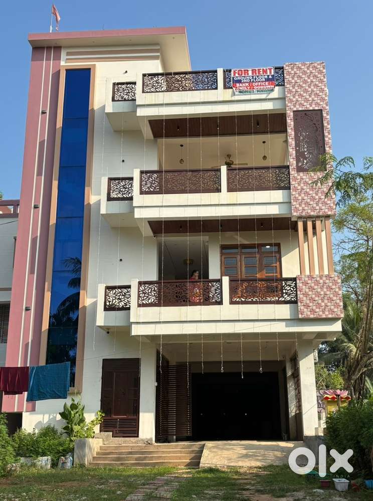 Ground Floor & 2nd Floor separatly or together available for rent