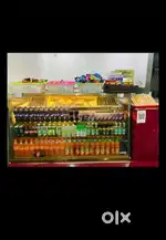 Display fridz 5 feet
