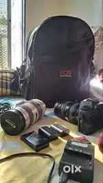 Cannon 5D Mark 2 camera+2 Lenses+Bag+2 Battery+1Card+Card Reader