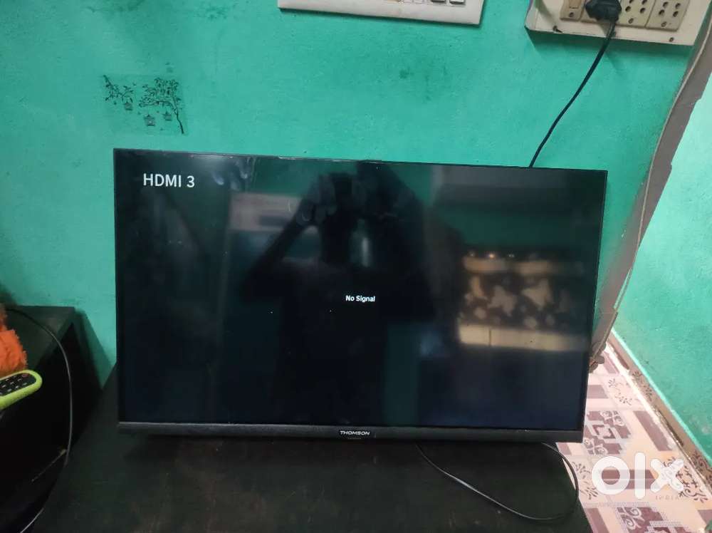Thomson 32 inch