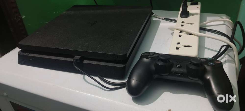 Ps4 slim 1 tb