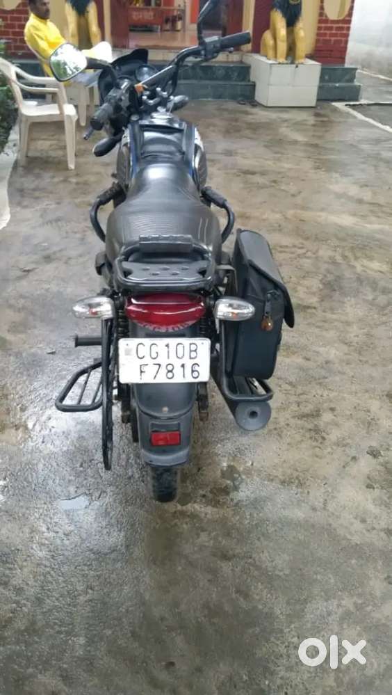 Koi kharabi nahi hai 3 saal 5 mahina chala hua hai best condition me