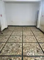 200 square feet shop for rent