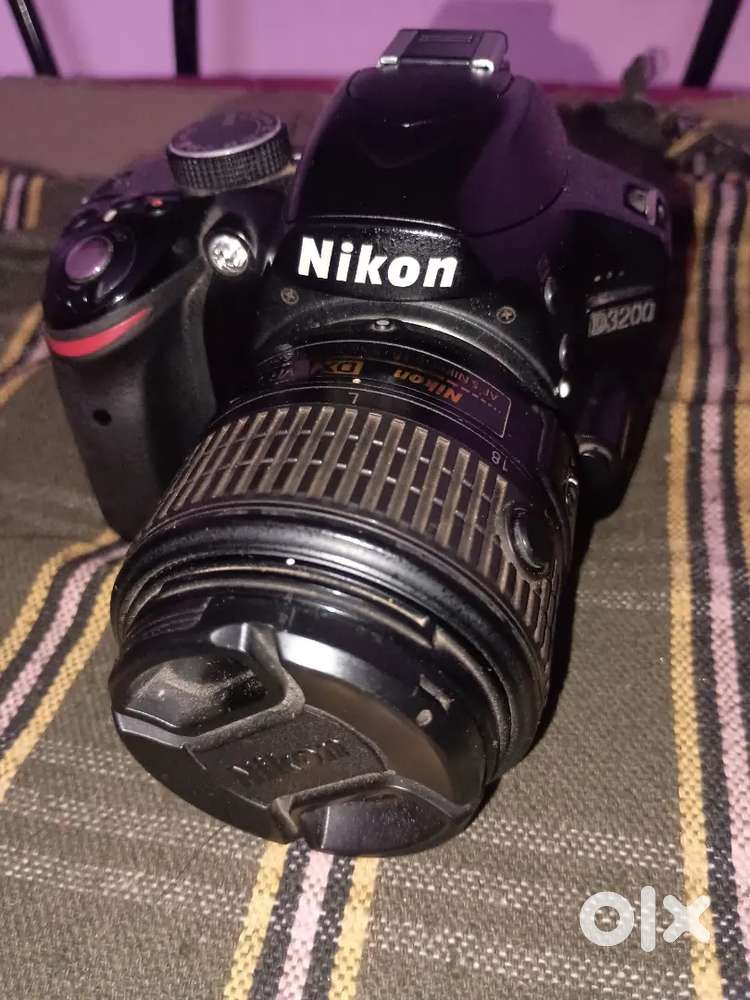 Nikon 3200