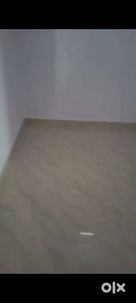 Room for rent (hall )