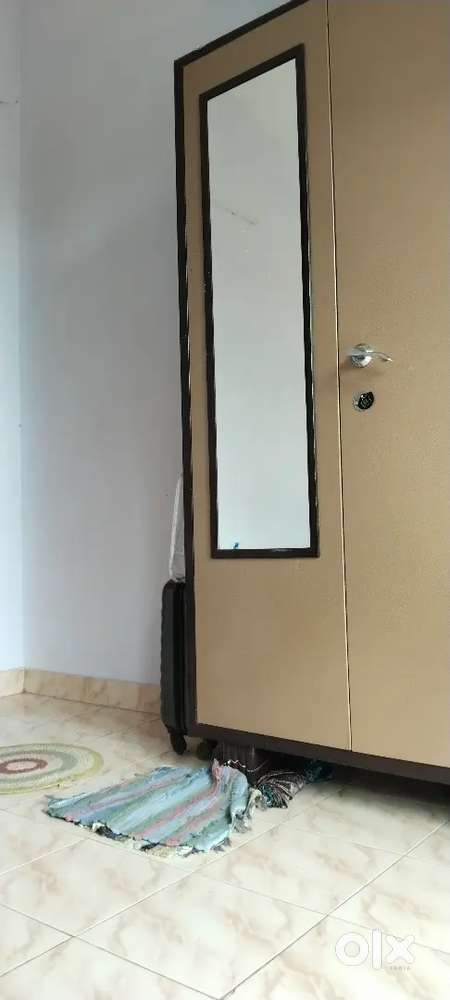 1 bhk and 1rk flat on rent