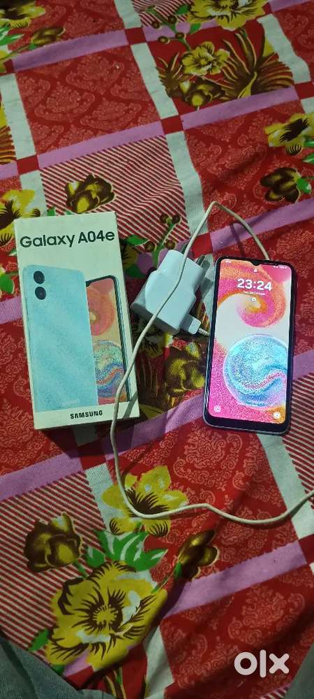 Galaxy a04e  4g  3/32 ram