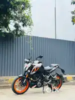 KTM DUKE 390 GEN 1