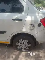 Ola uber me attach hai gaadi ...bhade pr deni hai.deposit dena pdega