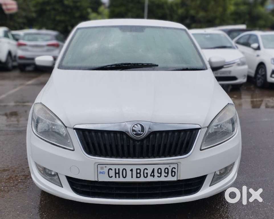 Skoda Rapid 2011-2013 1.6 MPI AT Ambition, 2014, Petrol