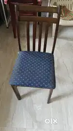 Dining table chairs