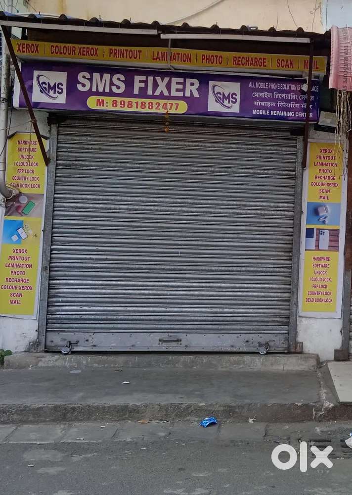 500 Commercial shop for rent at near santoshpur corporation bazar @30k