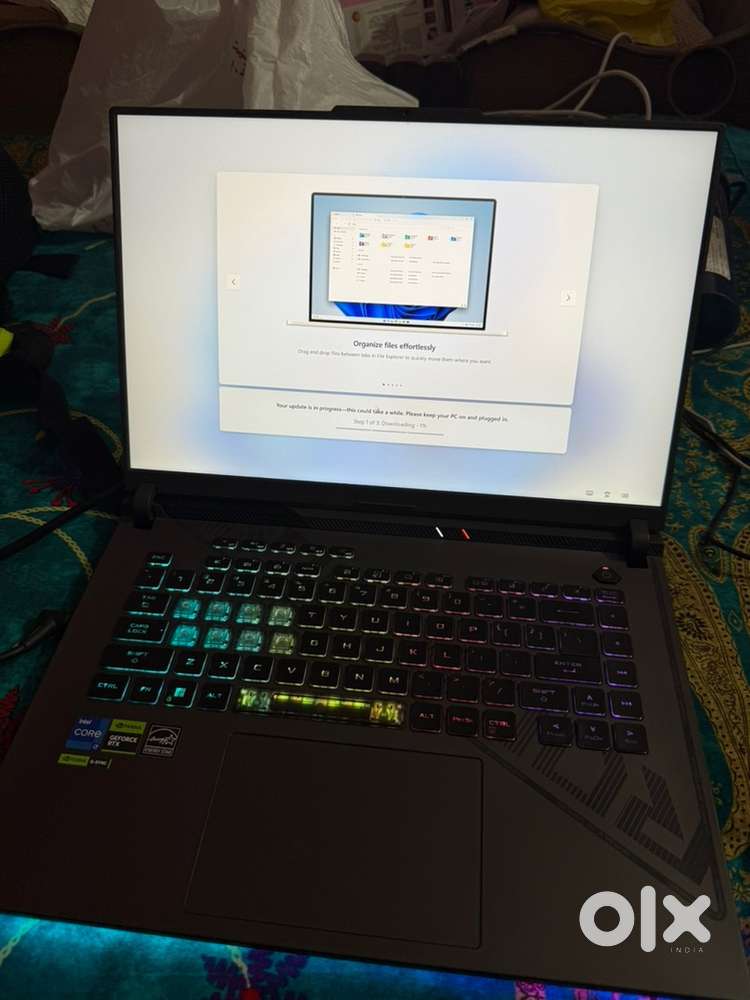 Asus Rog Strix G16 i7 13TH GEN 8GB RTX 4060 graphics
