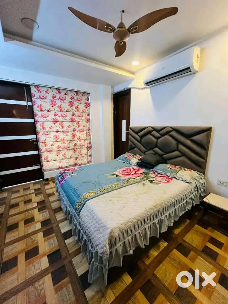 Fully loaded PG sector 46 Ac rooms, Smart led, high speed internet