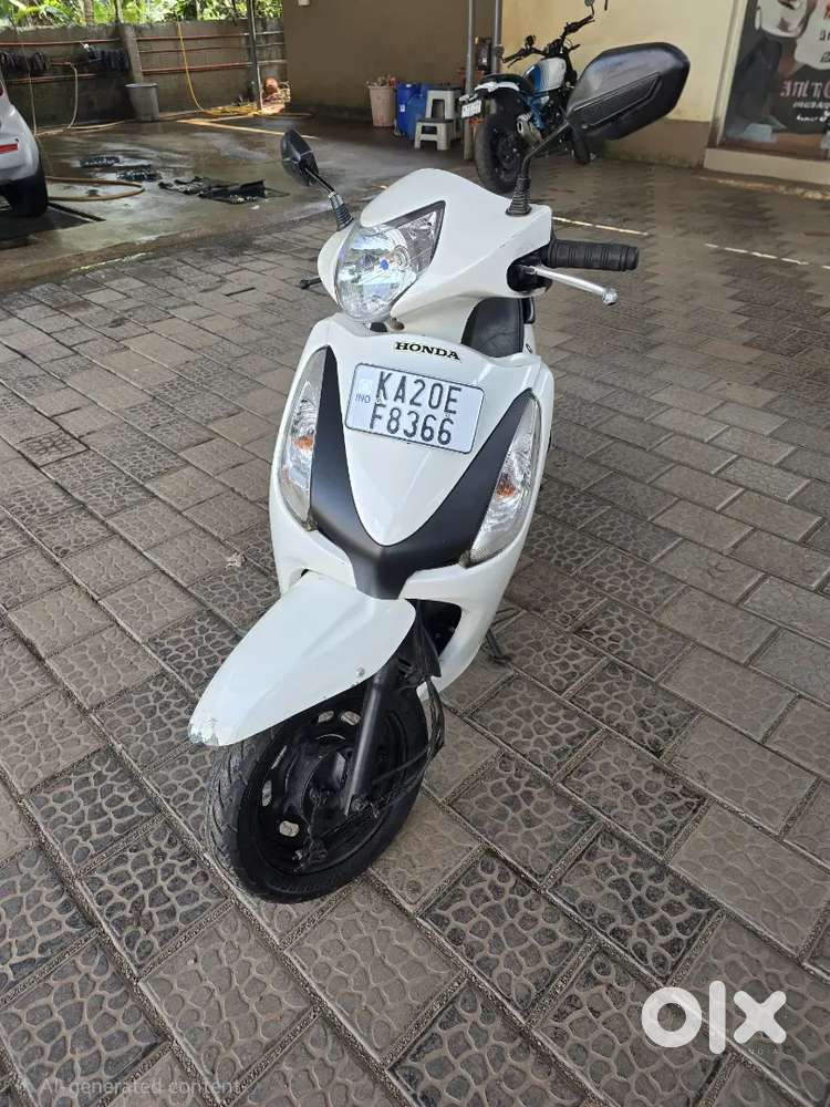 Honda Aviator 2nd Owner White