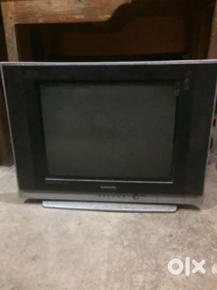 SMSUNG OLD CRT TV ONLY DISPLAY NEW