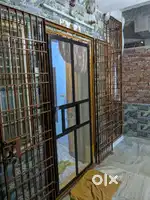 Electricity, drainage and water available