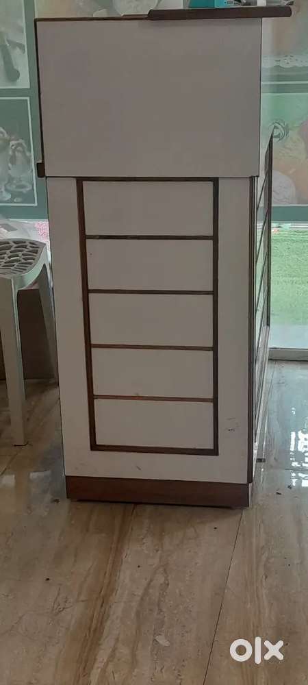 Cash counter