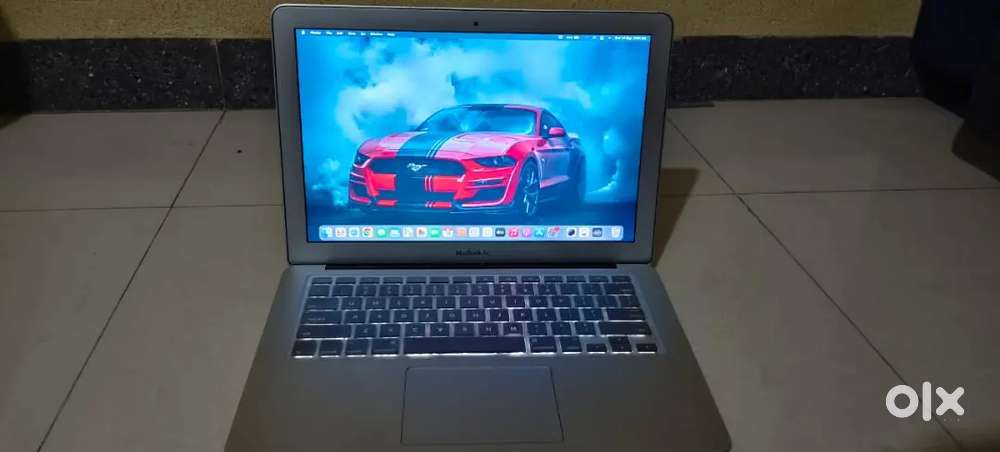 “Apple MacBook Air