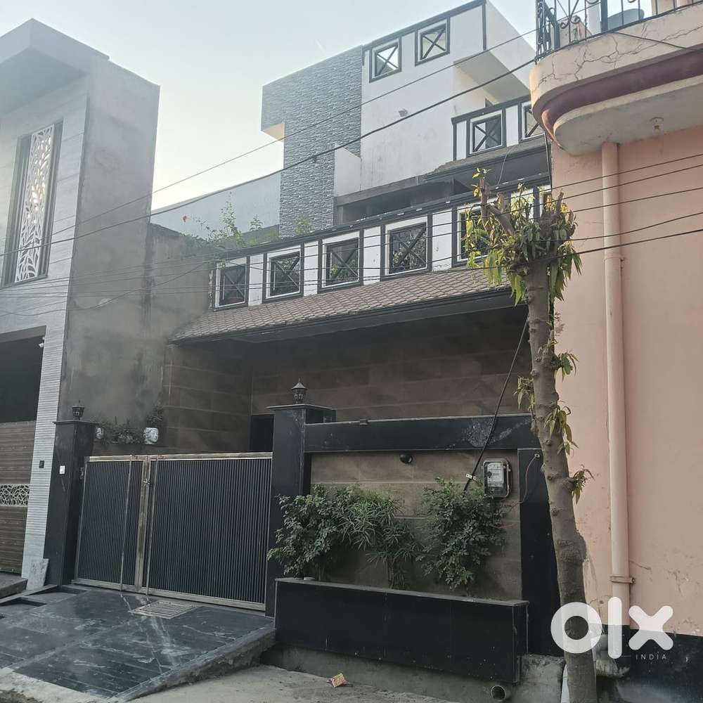 A well and decent house to purchase at very reasnable price