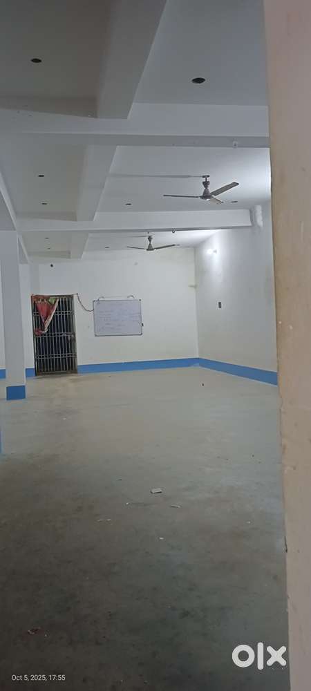 To be rented for office , coaching, warehouse, courier etc