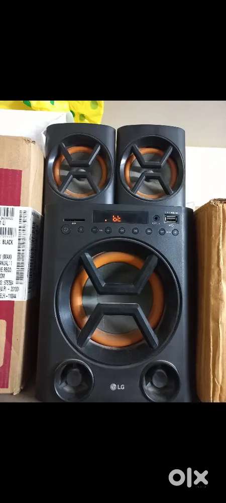LG LK72 Xboom