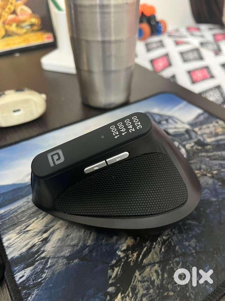 Ergonomic Vertical wireless mouse