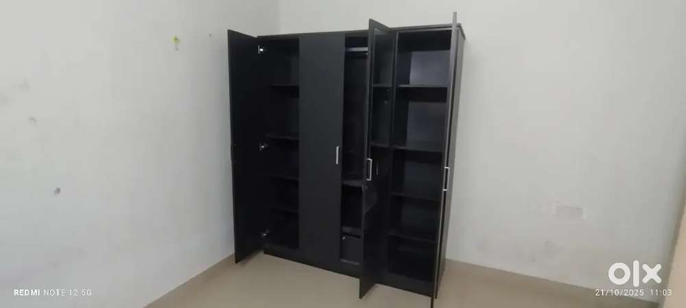 4door wardrobe new condition
