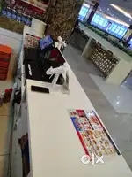 Staff wanted male female at foodcout outlet